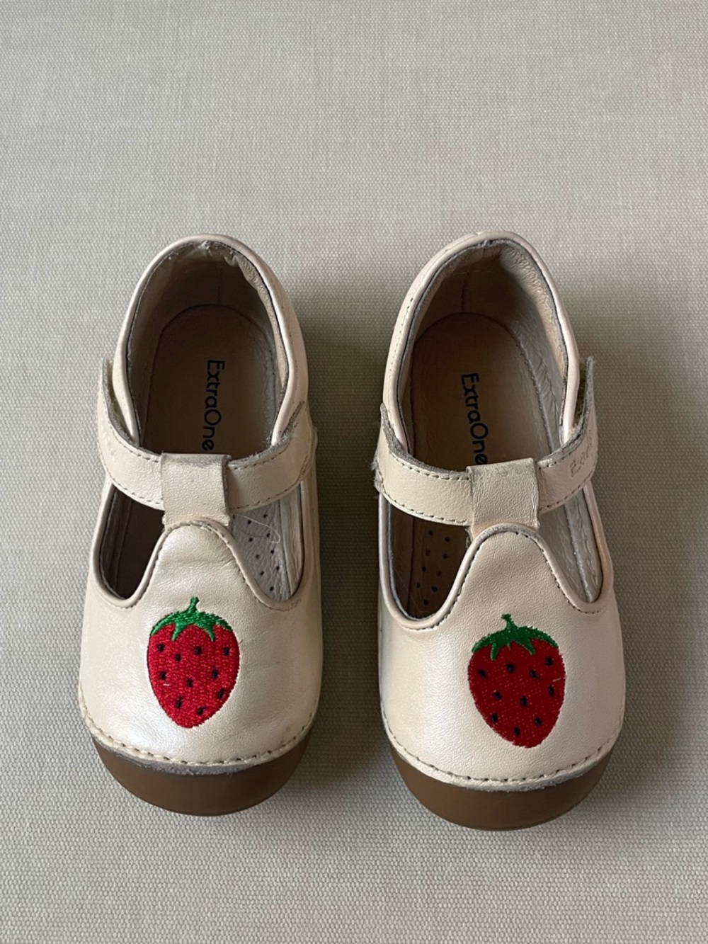 ExtraOne Pansy Strawberry Toddler Shoes size US 8